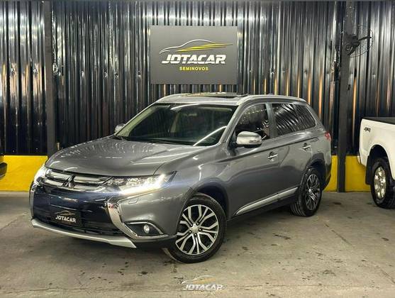 MITSUBISHI OUTLANDER 3.0 GT 4X4 V6 24V GASOLINA 4P AUTOMÁTICO MITSUBISHI OUTLANDER 3.0 GT 4X4 V6 24V GASOLINA 4P AUTOMÁTICO